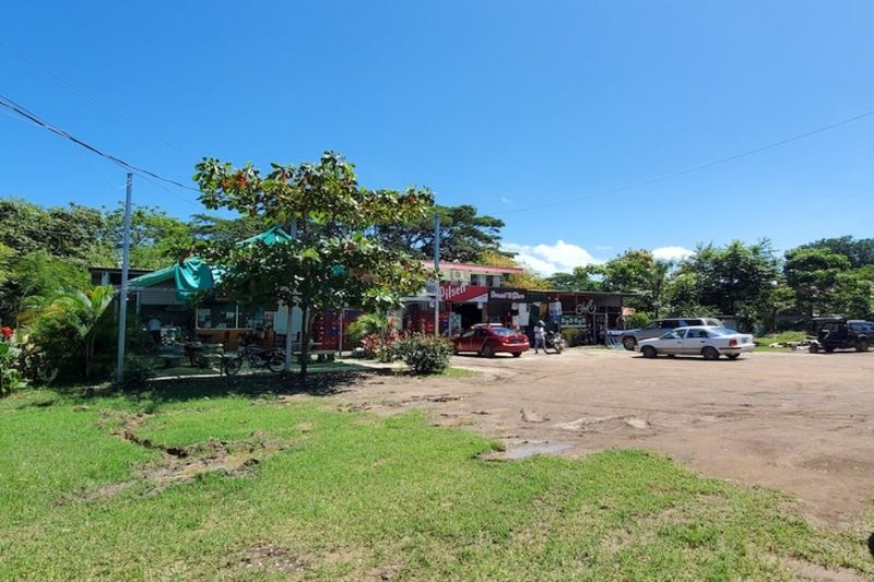 Large parking lot for developement at Lote Vista Campo for sale samara costa rica