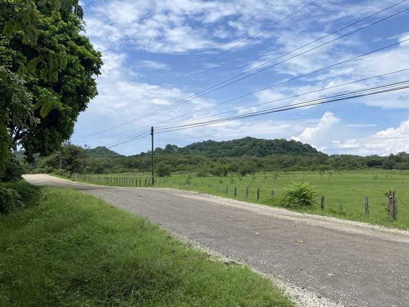 beautiful road leading to the holistic yoga retreat hotel for sale samara guanacaste costa rica