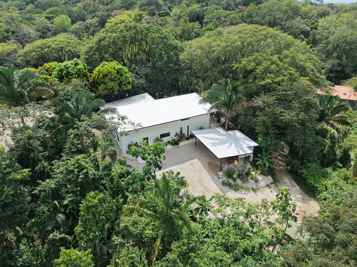 12 HOUSE FOR SALE SAMARA COSTA RICA