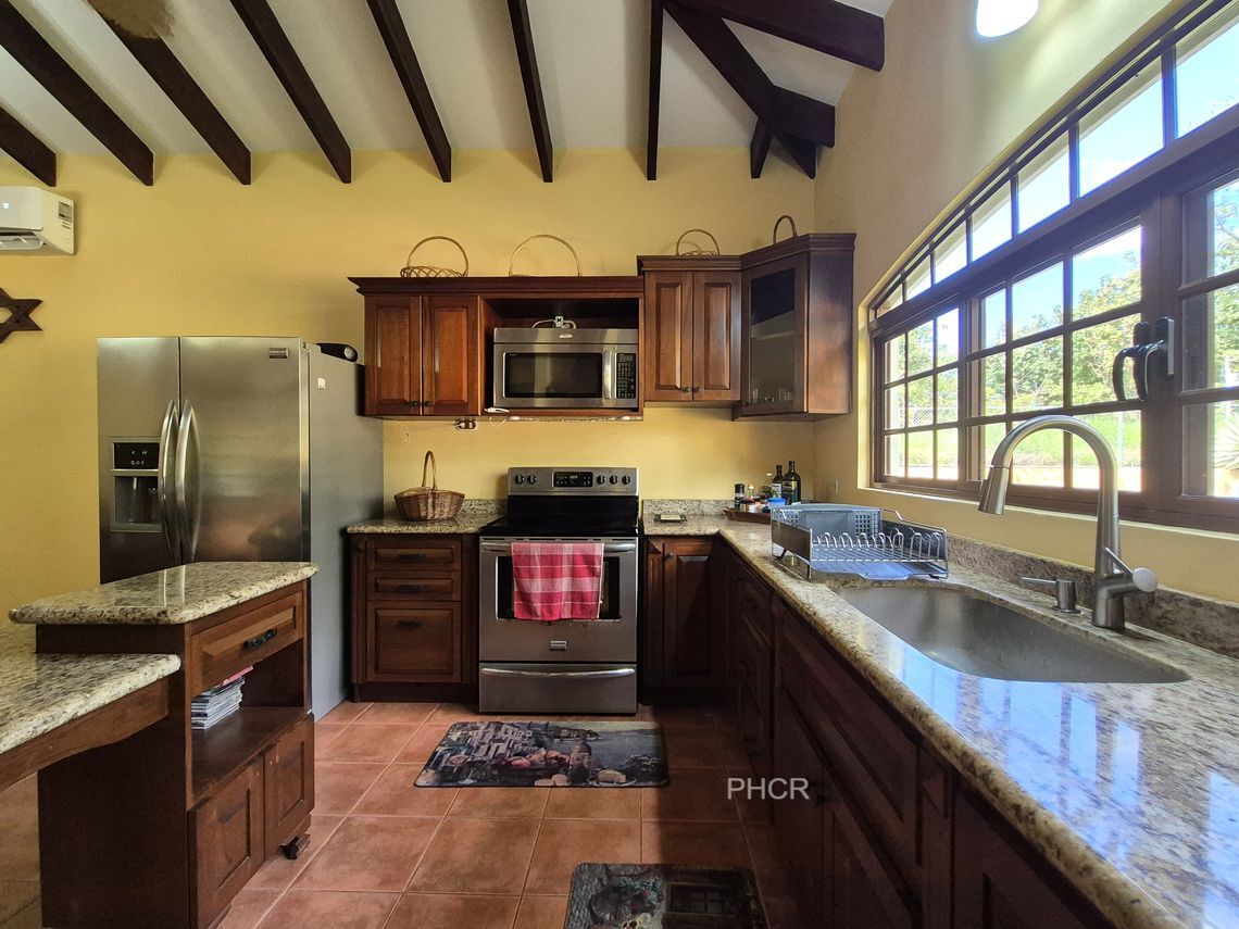 12 house for sale samara santo domingo costa rica