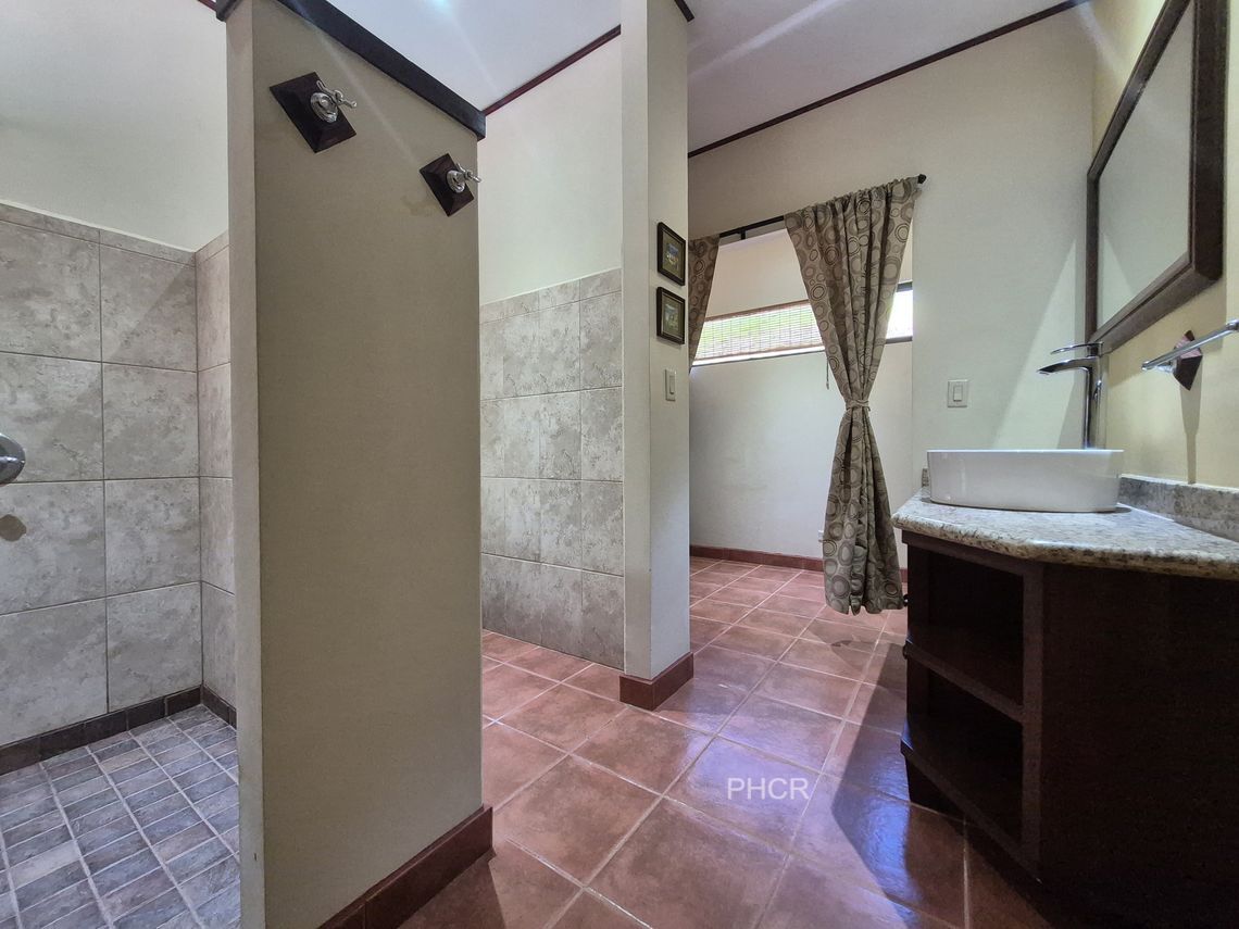 17 house for sale samara santo domingo costa rica