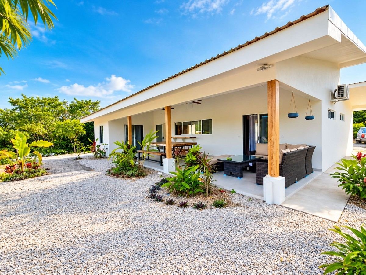 01 HOUSE FOR SALE SAMARA COSTA RICA