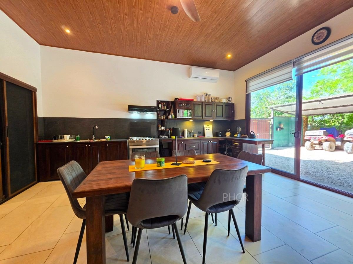 11 CASAS FOR SALE SAMARA COSTA RICA