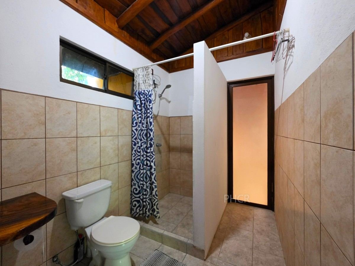 13 CASAS FOR SALE SAMARA COSTA RICA