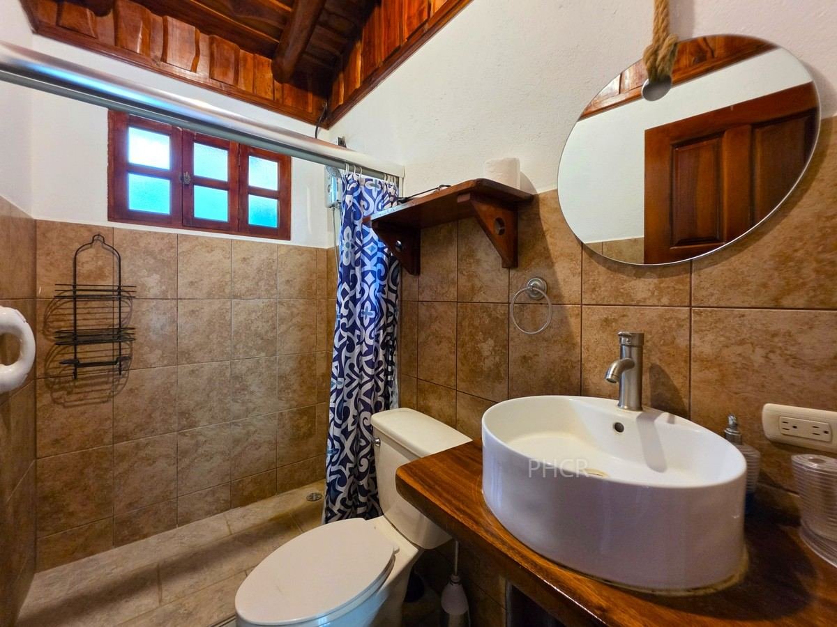 32 CASAS FOR SALE SAMARA COSTA RICA